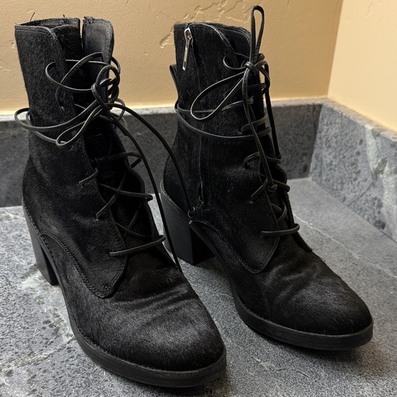 UGG Moto Boots - Picture 3 of 8